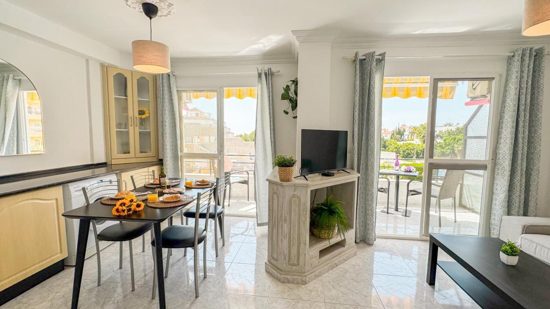 Apartamento Hawaii 1St Floor Burriana, Nerja Exterior foto